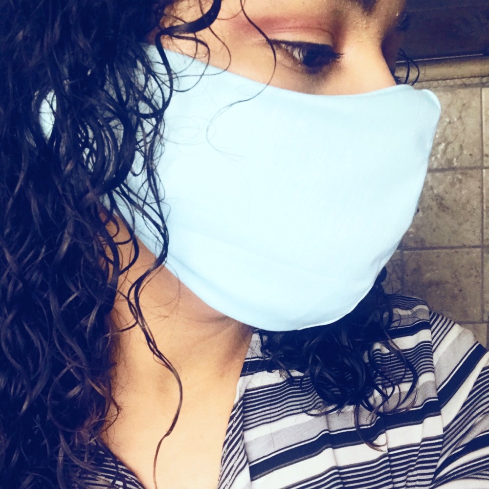 Face mask - Picture 2 of 4
